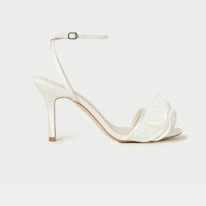 NEW Loeffler Randler, Estella Pearl Ruffle Heeled Sandal, Size 8.5